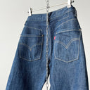Vintage 00s Levi’s Engineered Twisted Jeans