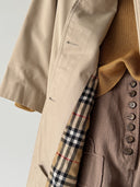 80s Burberrys Women’s Nova Check Beige Trench Coat
